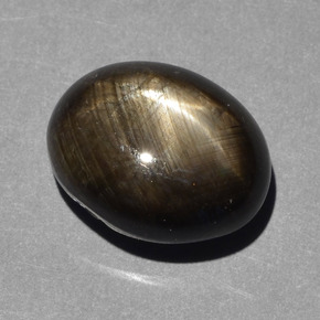 Zaffiro stellato naturale nero da 10,43 ct, taglio ovale, opaco