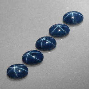 Zaffiro stellato naturale blu da  ct, taglio ovale, opaco