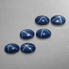 Zaffiro stellato naturale blu da  ct, taglio ovale, opaco
