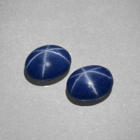 Zaffiro stellato naturale blu da  ct, taglio ovale, opaco
