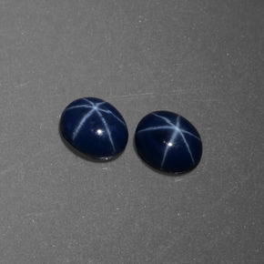 Zaffiro stellato naturale blu da  ct, taglio ovale, opaco