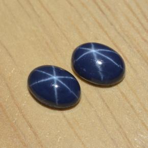 Zaffiro stellato naturale blu da  ct, taglio ovale, opaco