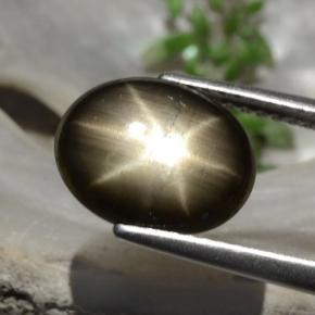 Zaffiro stellato Nero naturale da 3.26 ct, Taglio ovale, Opaco