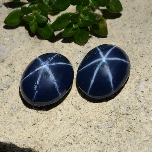 Gemme di Zaffiro stellato Blu scuro naturale da 5.09 ct, Taglio ovale, Opaco