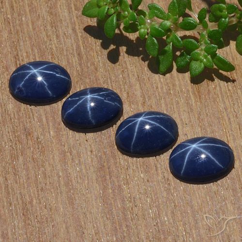 4.18ctw Naturale Blu scuro Zaffiro stellato, Ovale, Opaco