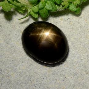 Zaffiro stellato Nero naturale da 2.31 ct, Taglio ovale, Opaco