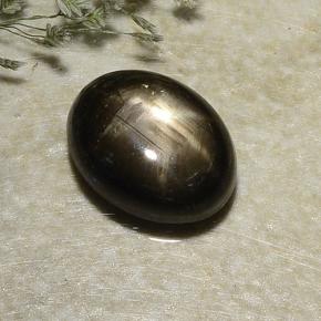 Zaffiro stellato naturale nero da 2,87 ct, taglio ovale, opaco