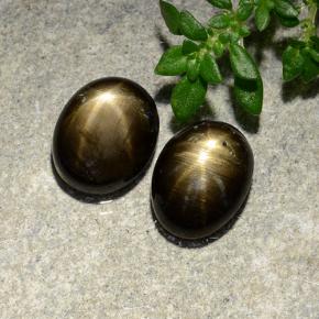 Gemme di Zaffiro stellato Nero naturale da 4.01 ct, Taglio ovale, Opaco