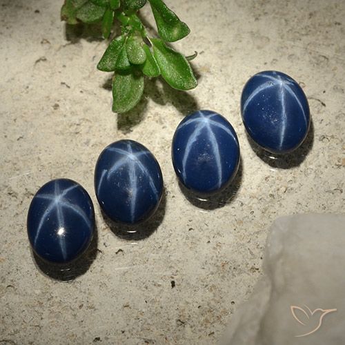 Gemme di Zaffiro stellato Blu scuro profondo naturale da 2.84 ct, Ovale, Opaco