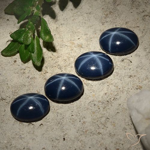 3.27ctw Naturale Blu scuro profondo Zaffiro stellato, Ovale, Opaco