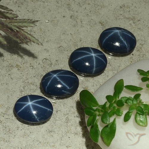 2.93ctw Naturale Blu scuro profondo Zaffiro stellato, Ovale, Opaco