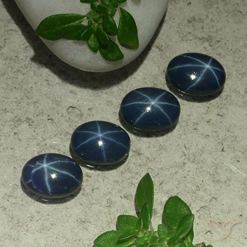 3.65ctw Naturale Blu scuro Zaffiro stellato, Ovale, Opaco
