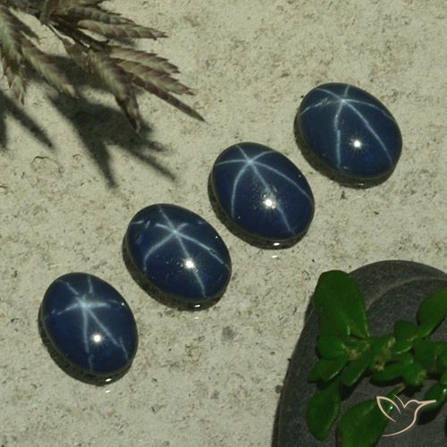 2.86ctw Naturale Blu scuro Zaffiro stellato, Ovale, Opaco