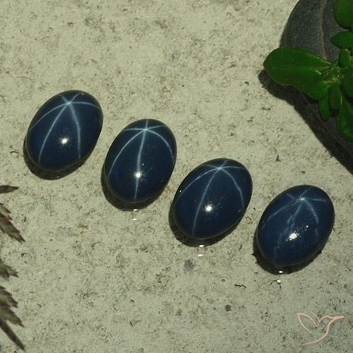 4.04ctw Naturale Blu scuro Zaffiro stellato, Ovale, Opaco