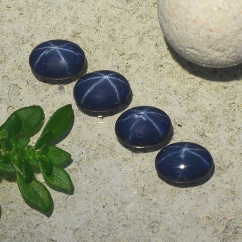 4.00ctw Naturale Blu scuro Zaffiro stellato, Ovale, Opaco