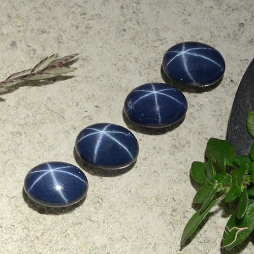 Zaffiro stellato naturale blu da 4,64 ct, taglio ovale, opaco
