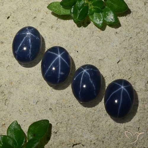 4.08ctw Naturale Blu scuro Zaffiro stellato, Ovale, Opaco