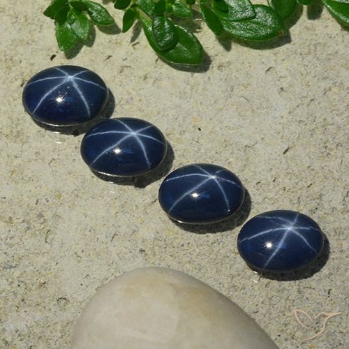 Gemme di Zaffiro stellato Blu scuro naturale da 3.75 ct, Ovale, Opaco