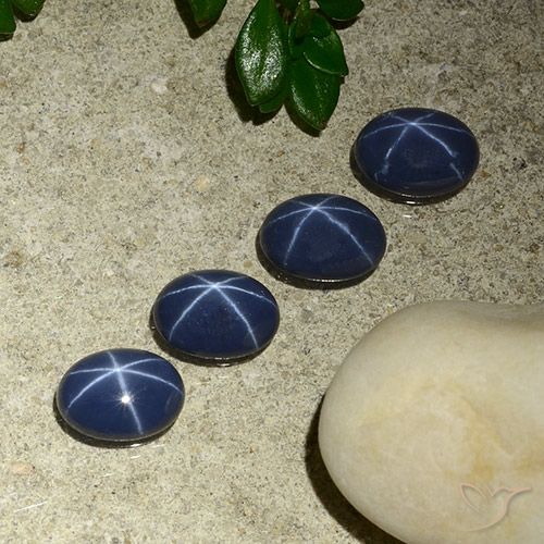 3.43ctw Naturale Blu scuro Zaffiro stellato, Ovale, Opaco