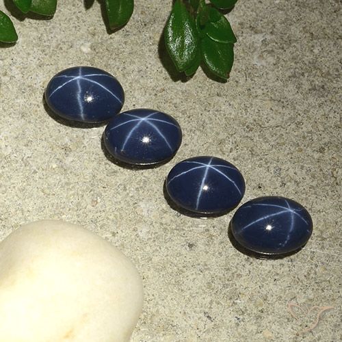 3.91ctw Naturale Blu scuro Zaffiro stellato, Ovale, Opaco