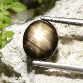 Zaffiro stellato Nero naturale da 2.32 ct, Taglio ovale, Opaco