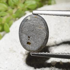 Zaffiro stellato Nero naturale da 2.54 ct, Taglio ovale, Opaco