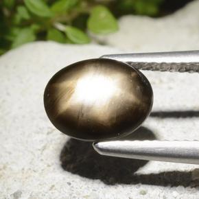 Zaffiro stellato naturale nero da 2,78 ct, taglio ovale, opaco