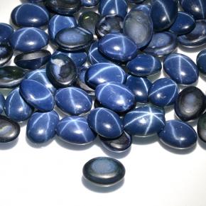 Zaffiro stellato naturale blu da 1,05 ct, taglio ovale, opaco