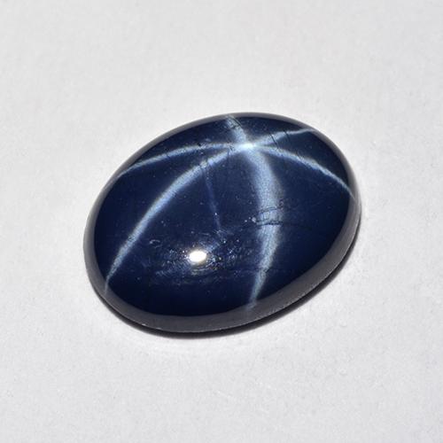 Zaffiro stellato naturale blu da 2,57 ct, taglio ovale, traslucido