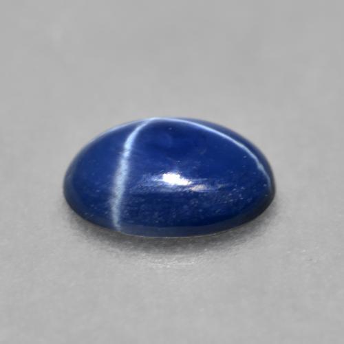 Zaffiro stellato Blu scuro naturale da 0.84 ct, Taglio ovale, Traslucido