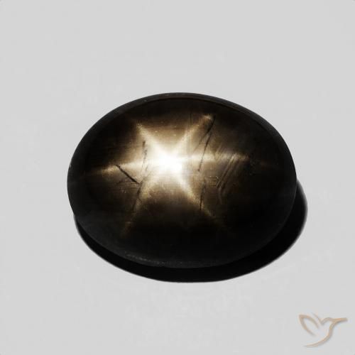 Zaffiro stellato Nero naturale da 6.48 ct, Taglio ovale, Opaco