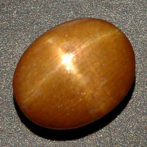 Pietra solare stellare Marrone dorato naturale da 4.20 ct, Taglio ovale, Opaco
