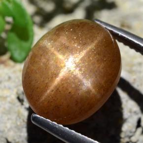 Pietra solare stellare Marrone caldo naturale da 8.26 ct, Taglio ovale, Opaco