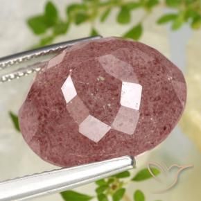 Quarzo fragola Rosso scuro naturale da 13.91 ct, Ovale, Traslucido