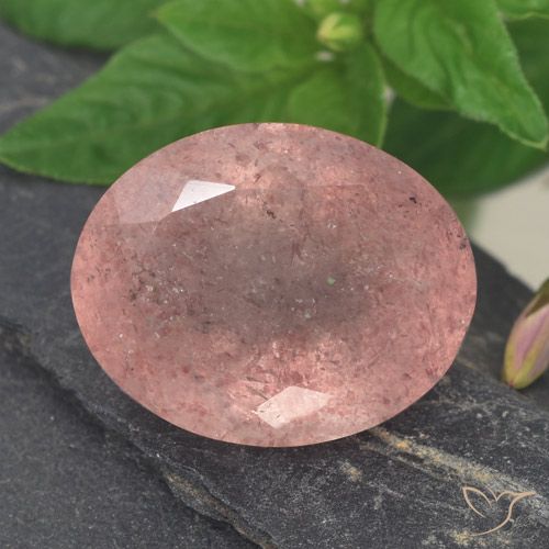 8.69ct Naturale Rosa medio Quarzo Fragola, Ovale, Traslucido