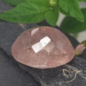 Quarzo fragola Rosa medio naturale da 8.69 ct, Ovale, Traslucido