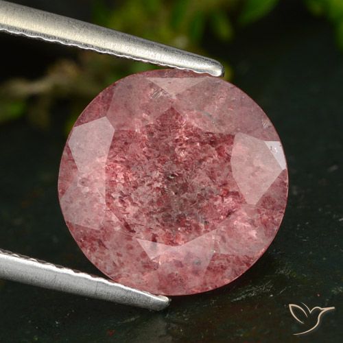4.31ct Naturale Rosa scuro Quarzo Fragola, Rotondo, Traslucido