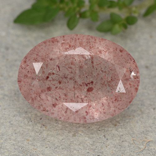 4.88ct Naturale Rosa terroso Quarzo Fragola, Ovale, Traslucido