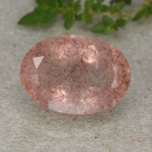 6.40ct Naturale Rosa medio Quarzo Fragola, Ovale, Traslucido