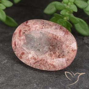 Quarzo fragola rosa lampone naturale da 5.79 ct, Ovale, Traslucido