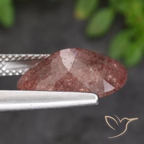 Quarzo fragola Rosa rosa naturale da 4.85 ct, Ovale, Traslucido