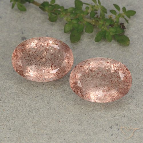 11.48ctw Naturale Rosa terroso Quarzo Fragola, Ovale, Traslucido