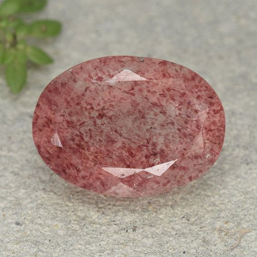 5.38ct Naturale Rosa rosa Quarzo Fragola, Ovale, Traslucido