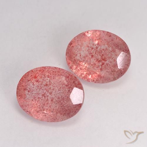 Gemme di Quarzo fragola Rosso medio naturale da 5.96 ct, Ovale, Traslucido