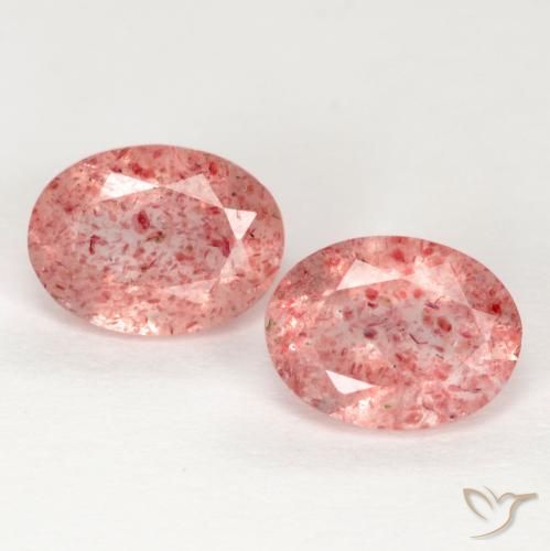 Quarzo fragola naturale rosa da 2,24 ct, taglio ovale, traslucido