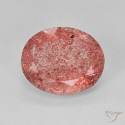Quarzo Fragola Rosa medio naturale da 4.09 ct, Ovale, Traslucido
