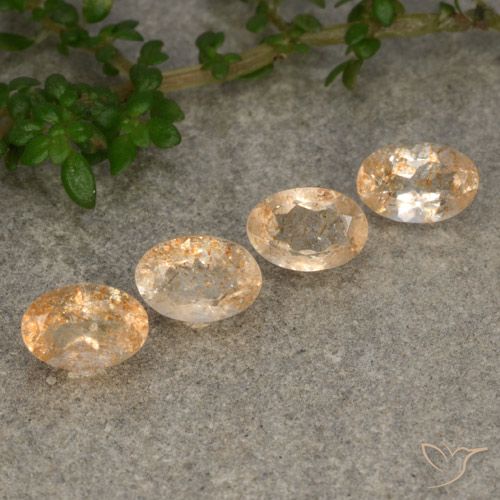Gemme di Pietra solare Cantalupo Arancia naturale da 2.05 ct, Taglio ovale, Traslucido
