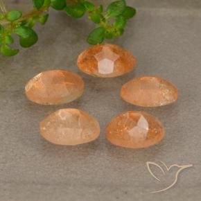 Gemme di Pietra solare Arancione rossastra naturale da 2.47 ct, Ovale, Traslucido