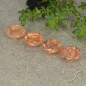 Gemme di Pietra solare Arancione rossastra naturale da 2.23 ct, Ovale, Traslucido