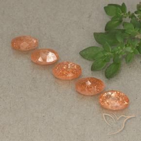 Gemme di Pietra solare Arancio Medio naturale da 4.20 ct, Ovale, Traslucido